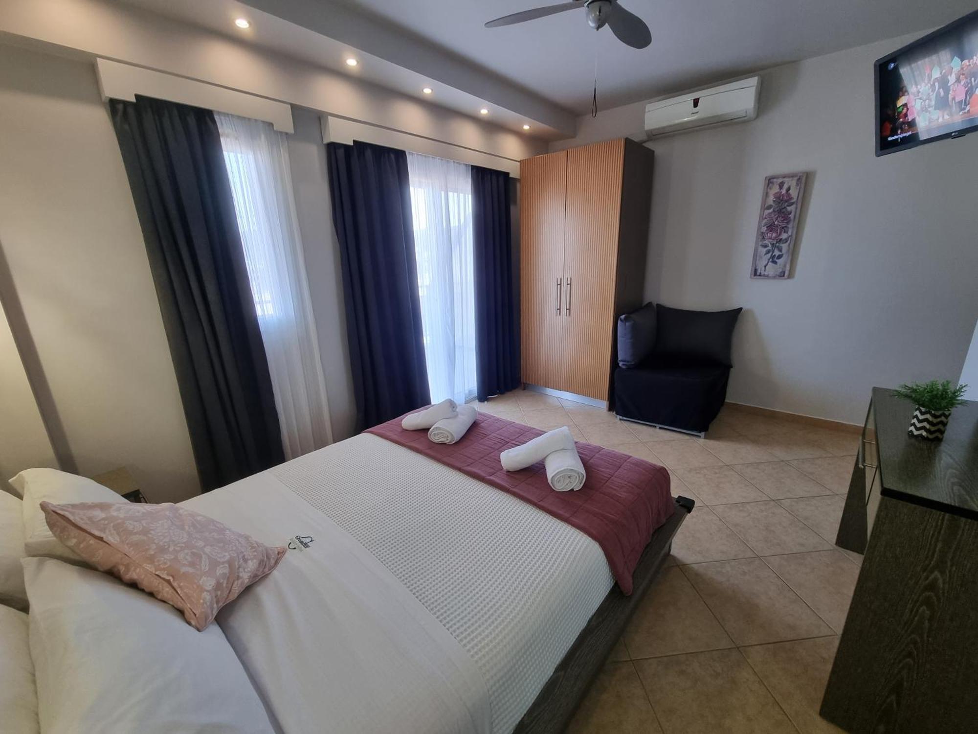 Greenhill Holiday Suites Sarti Exterior foto